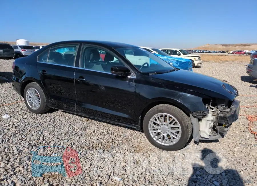 3VW2B7AJ6HM345574 Photo# 4