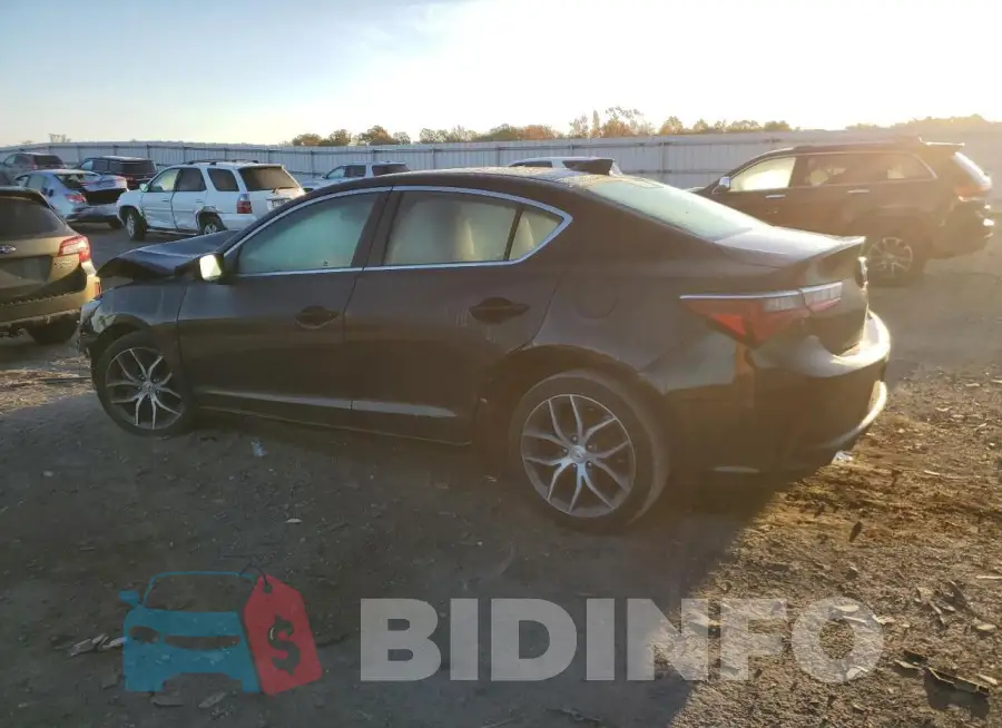 19UDE2F73NA005392 Photo# 2