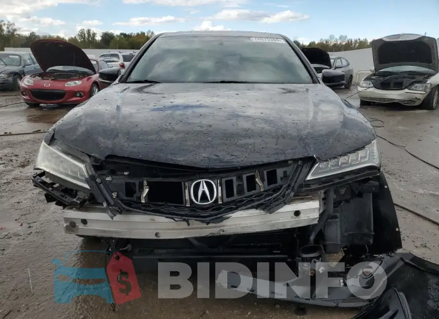 19UUB2F37FA014586 Photo# 5