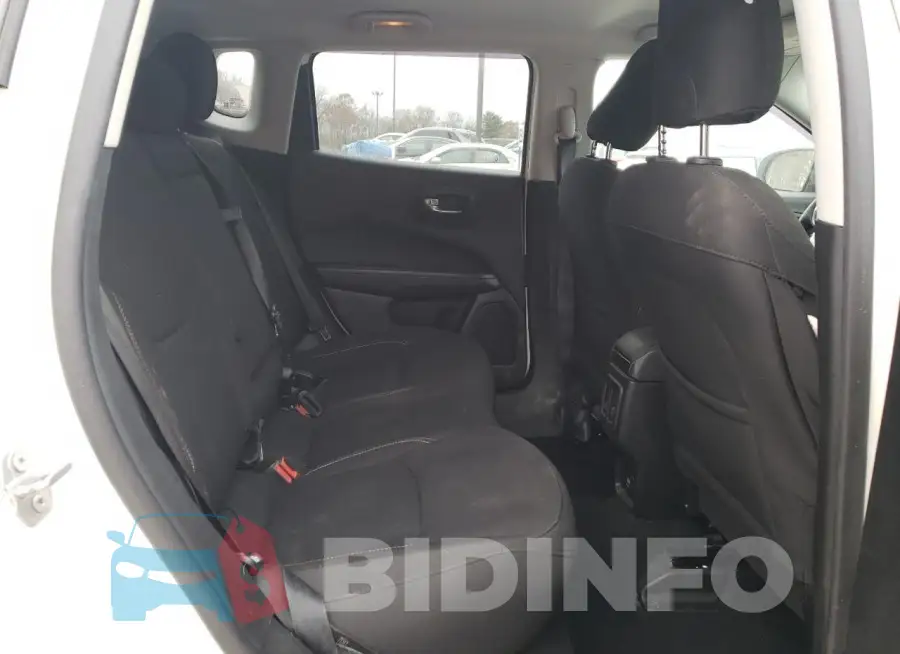 3C4NJDAB8LT212212 Photo# 11