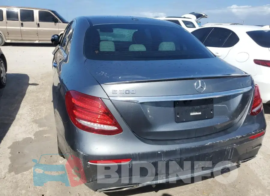 WDDZF4JB5KA615854 Photo# 6
