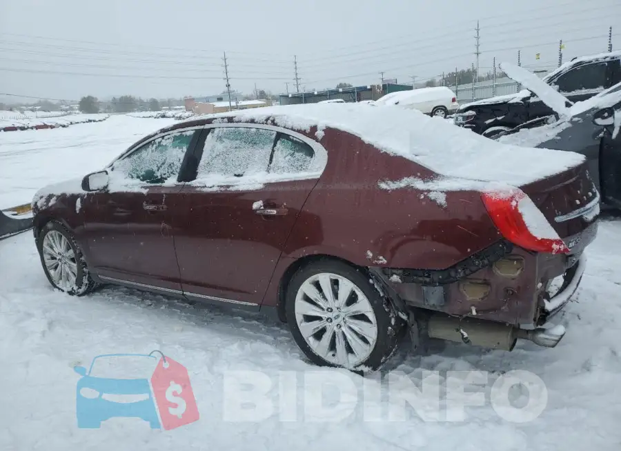1LNHL9FT0FG600447 Photo# 2