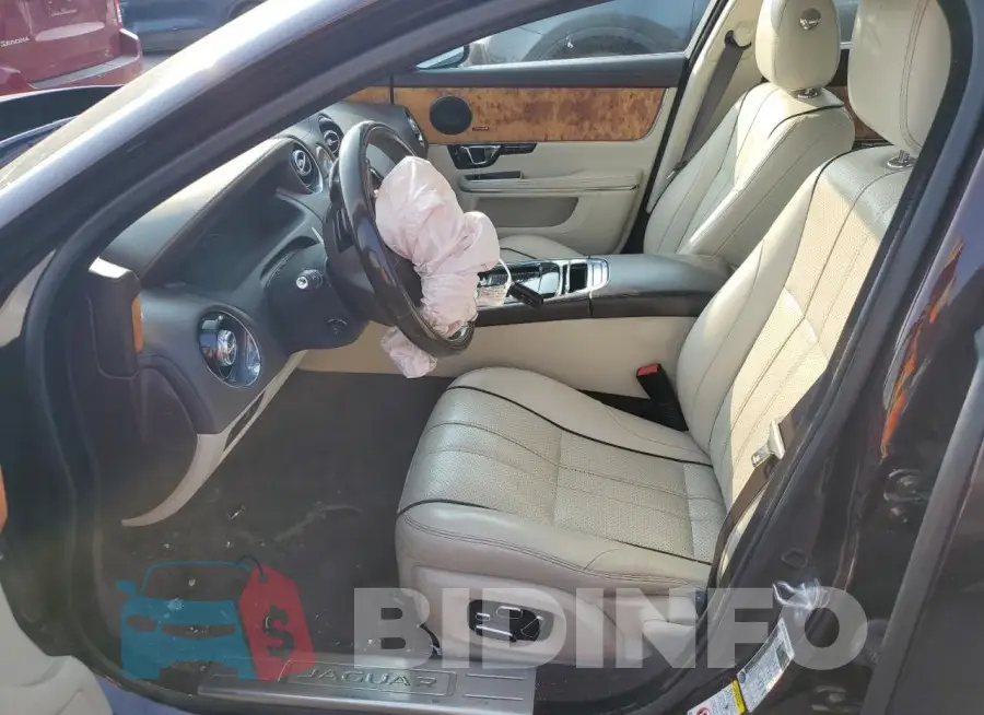 SAJWJ2GD9F8V75625 Photo# 7