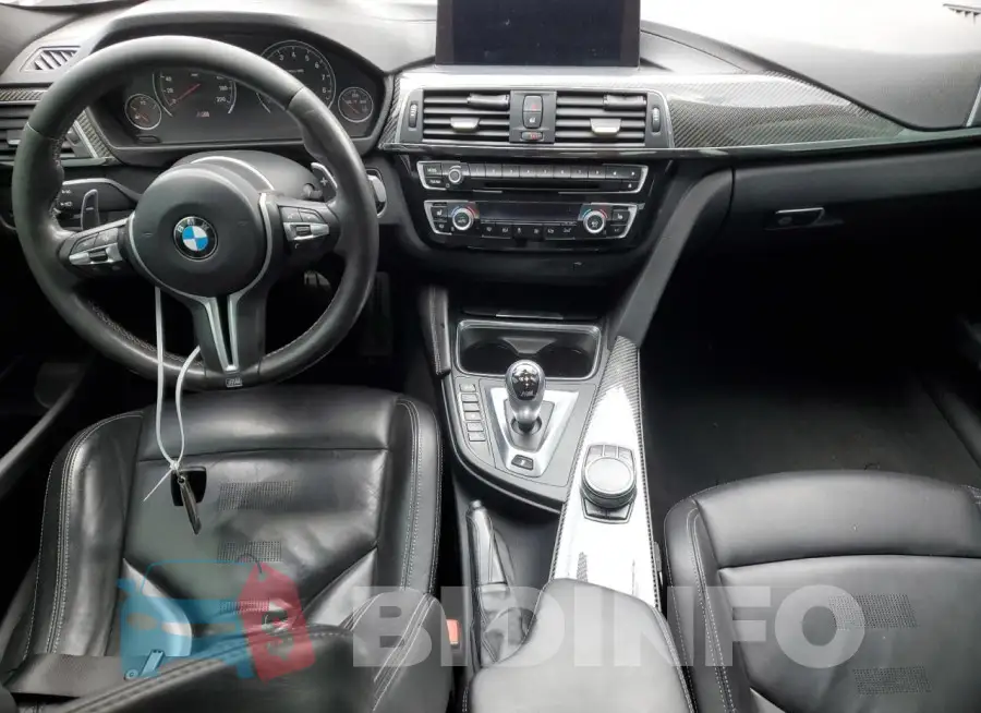 WBS8M9C53J5J77982 Photo# 8
