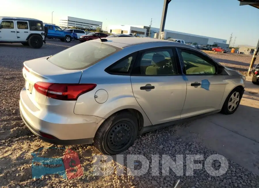 1FADP3E24GL230521 Photo# 3
