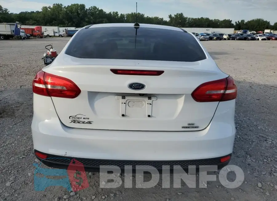 1FADP3F24FL224070 Photo# 6