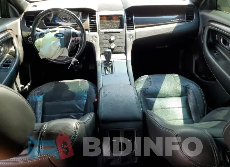 1FAHP2F84FG111020 Photo# 8