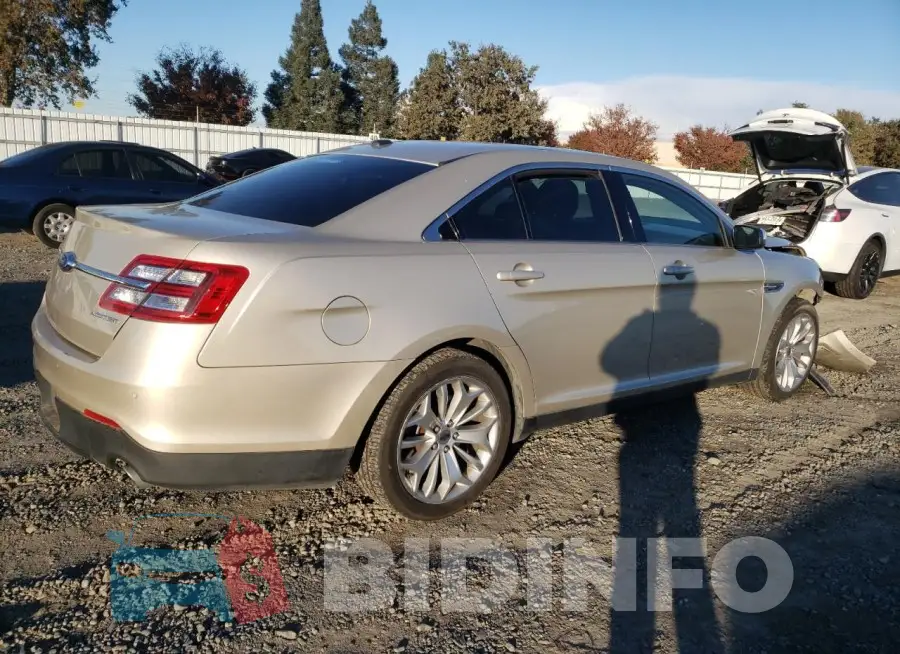 1FAHP2F89JG109496 Photo# 3