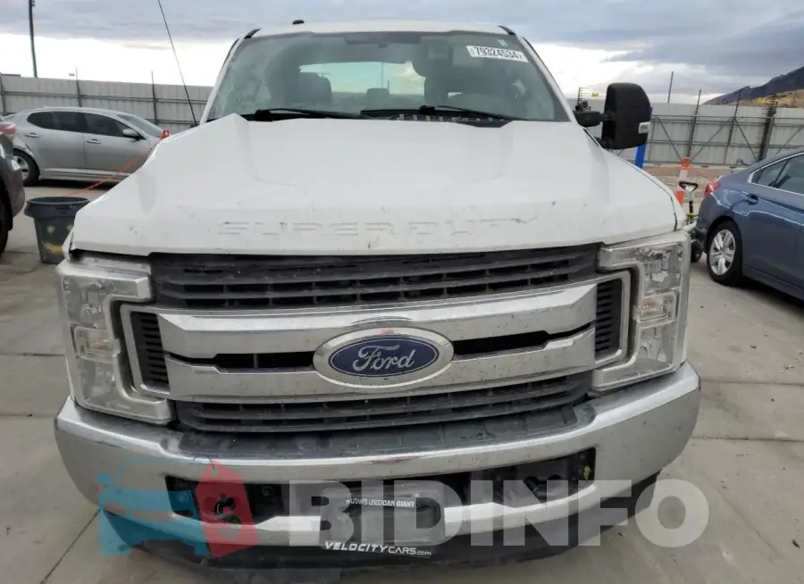 1FT7W2B63JEB72716 Photo# 5