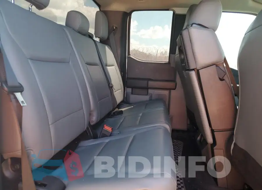 1FT7X2BA2PED34944 Photo# 10