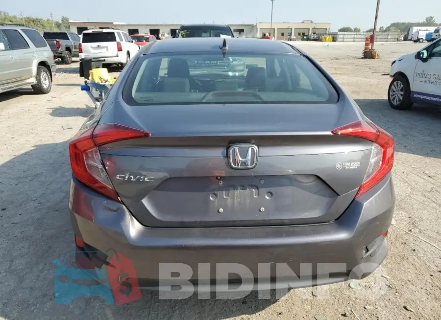 19XFC2F72HE077697 Photo# 6