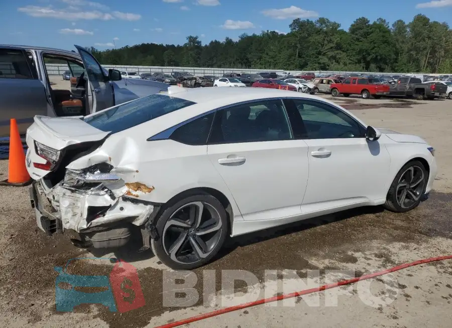 1HGCV1F35KA168284 Photo# 3