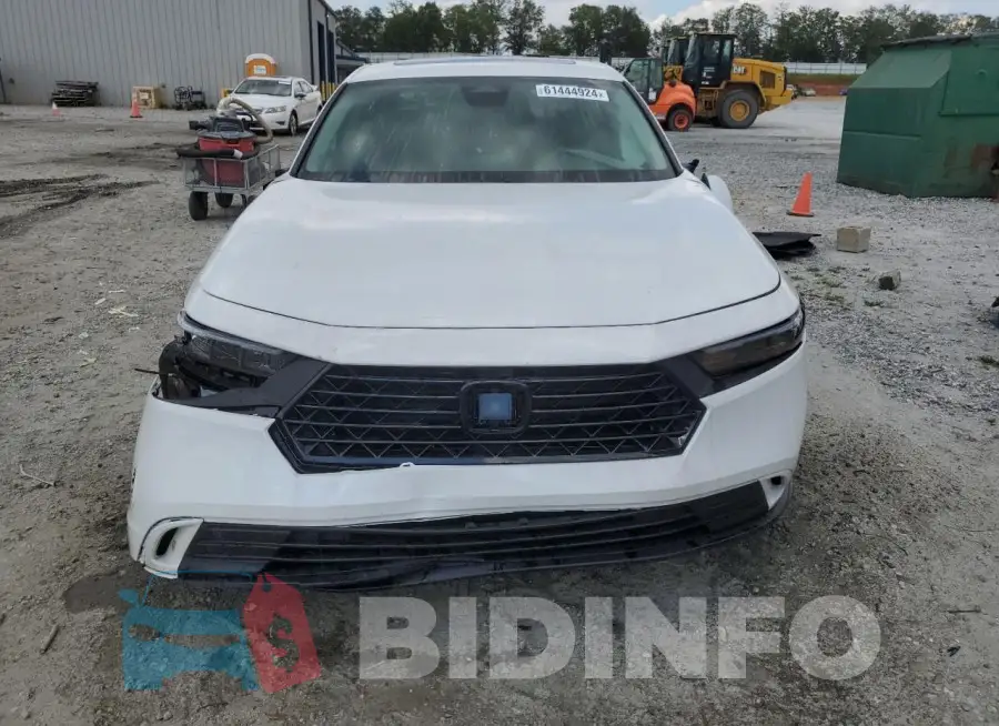1HGCY1F37RA006254 Photo# 5