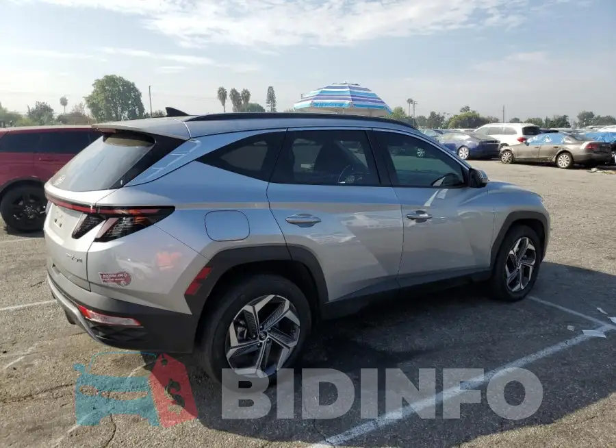 KM8JFDA28PU131718 Photo# 3