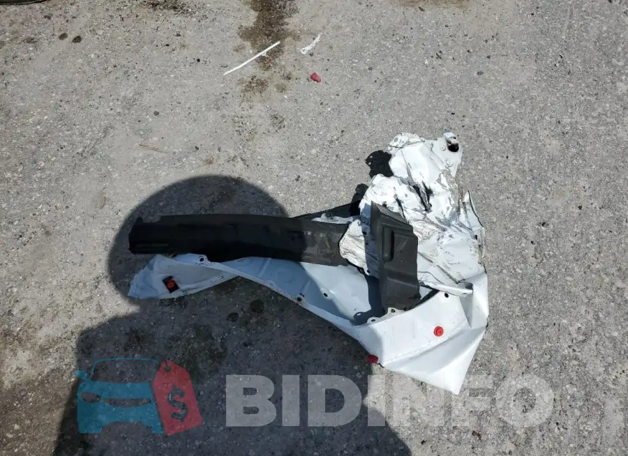 3MVDMBCL1MM214875 Photo# 13