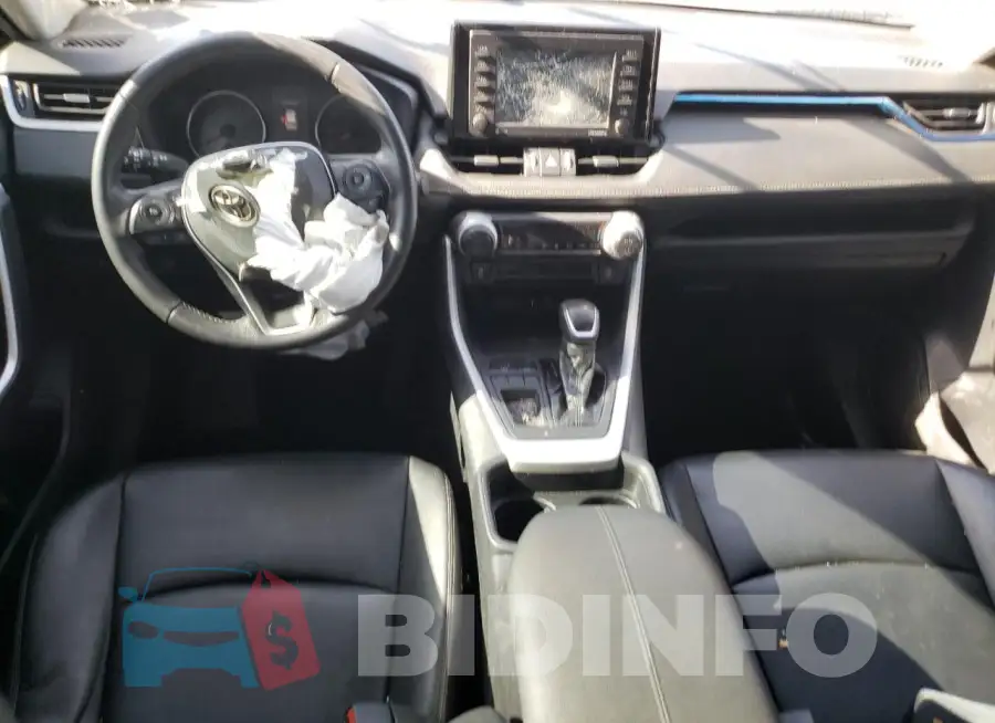 2T3C1RFV4MC164016 Photo# 8