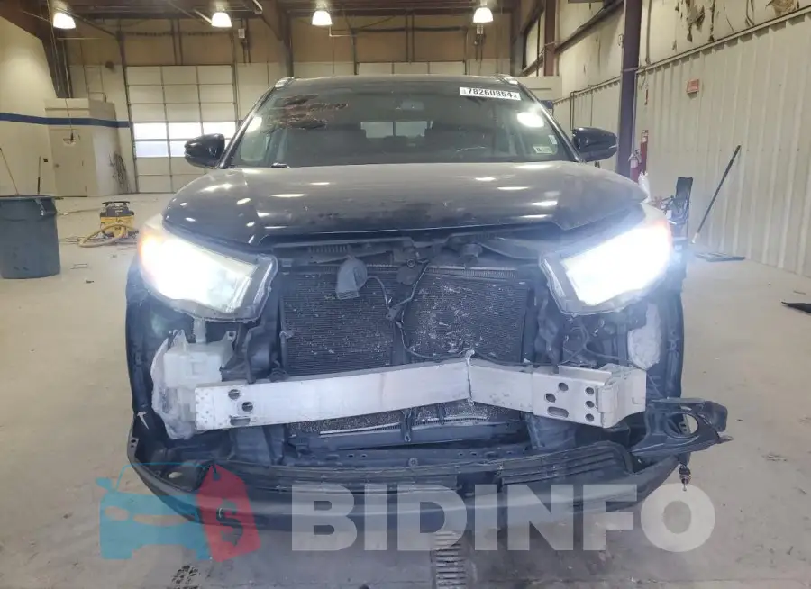 5TDJKRFH7FS161077 Photo# 5