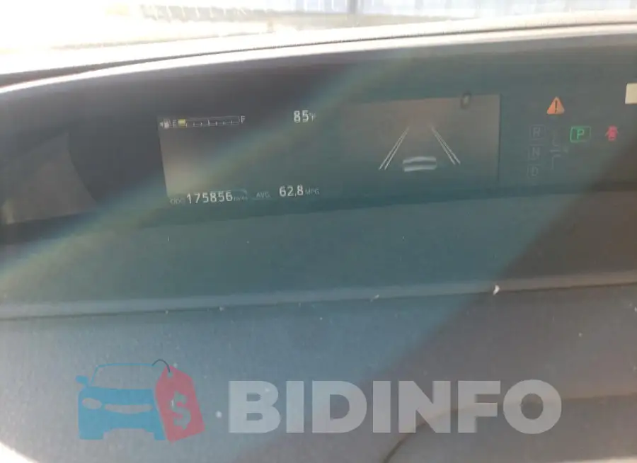 JTDKARFU0K3082205 Photo# 9