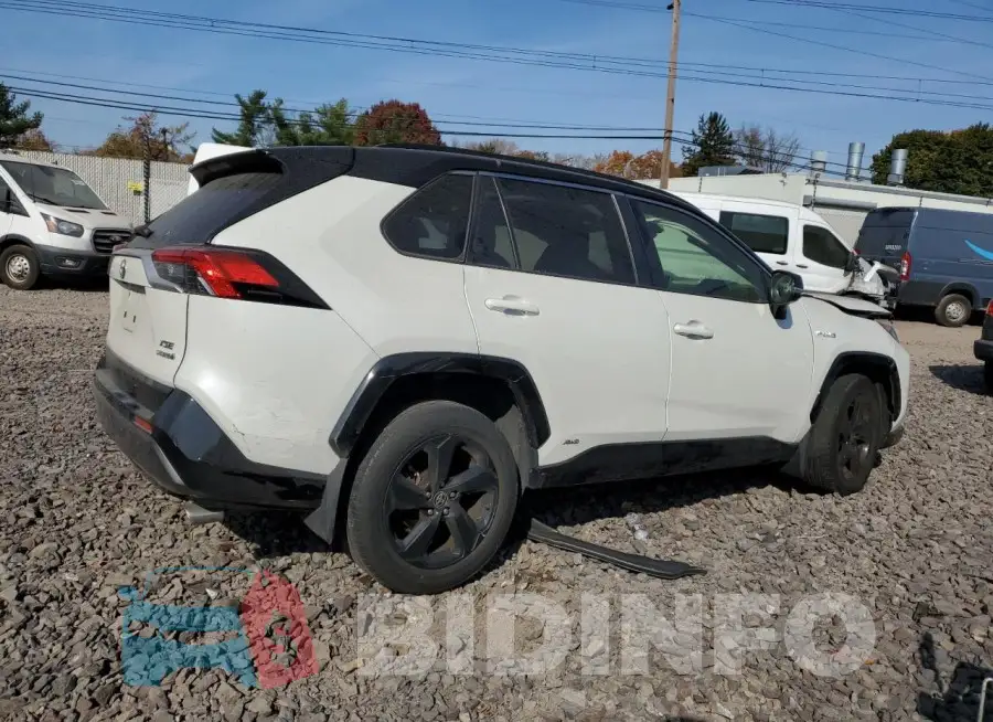 JTMEWRFV1LJ041019 Photo# 3