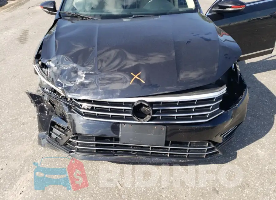 1VWDT7A3XHC034285 Photo# 11