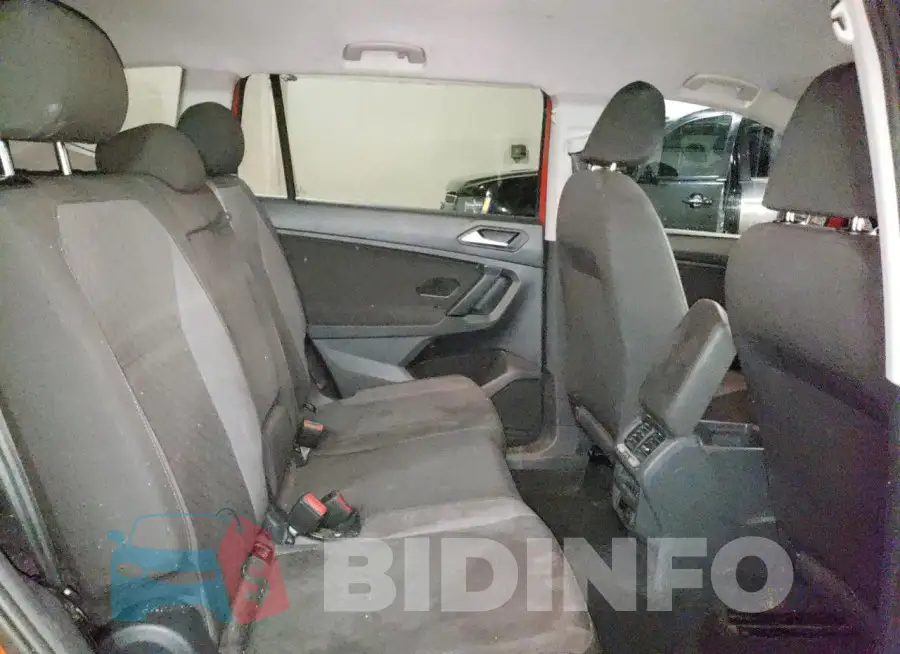3VV1B7AX8KM135408 Photo# 11