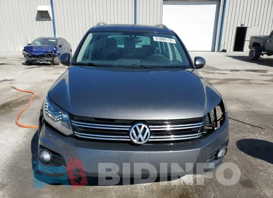 WVGAV7AX4GW597635 Photo# 5