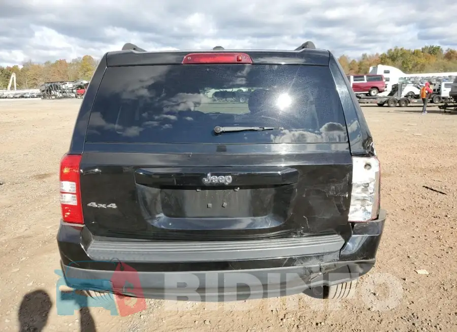 1C4NJRBB2HD208536 Photo# 6