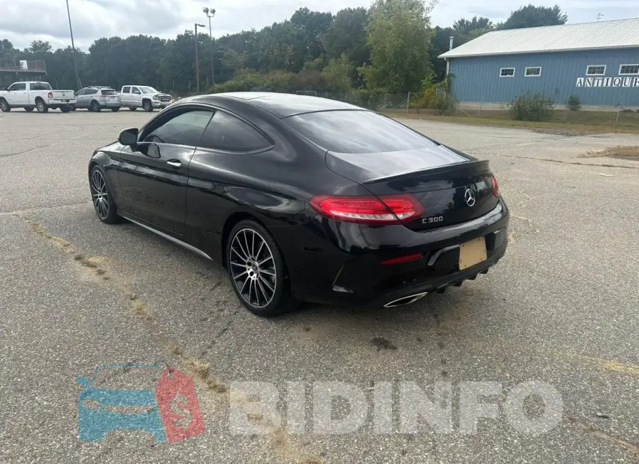WDDWJ4JB3JF759602 Photo# 3