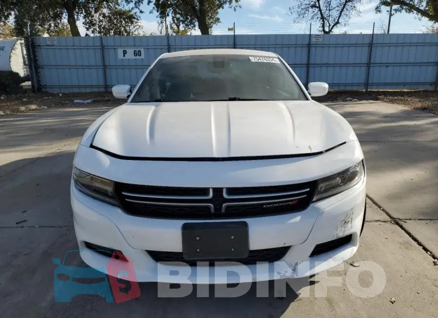 2C3CDXBG1FH789546 Photo# 5