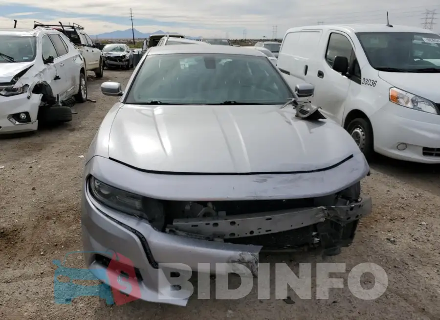 2C3CDXBG7FH865772 Photo# 5