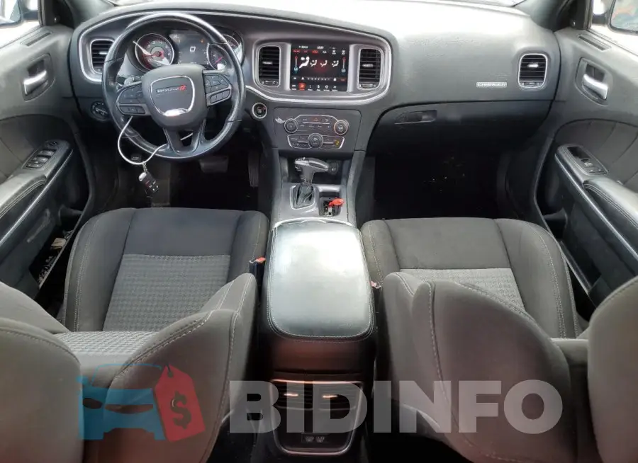 2C3CDXCT8LH228753 Photo# 8