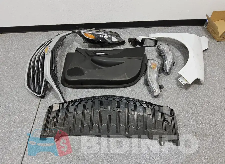1G1ZD5ST1PF160338 Photo# 12