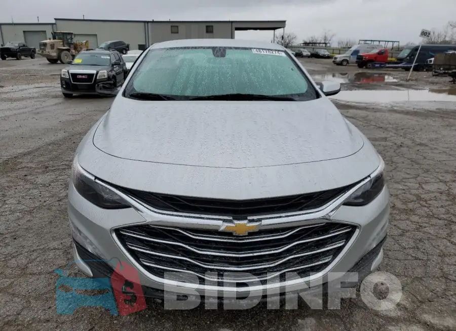 1G1ZD5ST6NF110645 Photo# 5