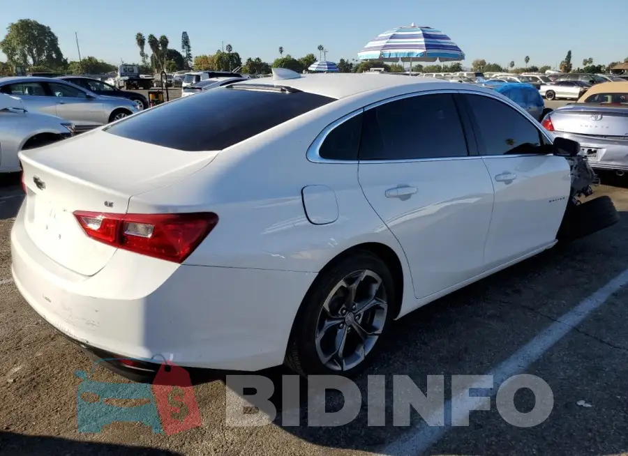 1G1ZD5ST9PF211598 Photo# 3