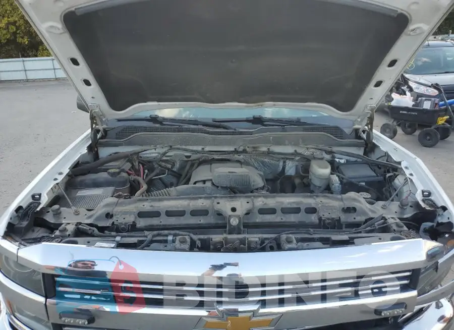 1GC2KUEG3JZ203901 Photo# 11