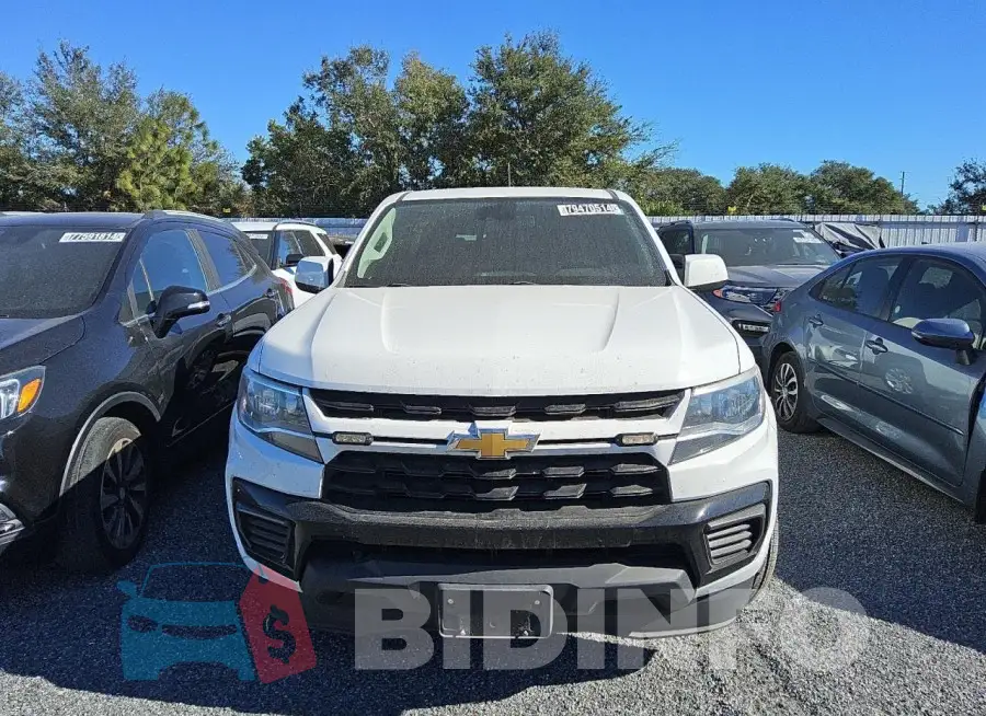 1GCHSCEA8M1271632 Photo# 5