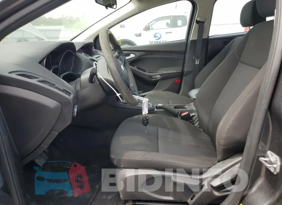 1FADP3F2XHL213934 Photo# 7