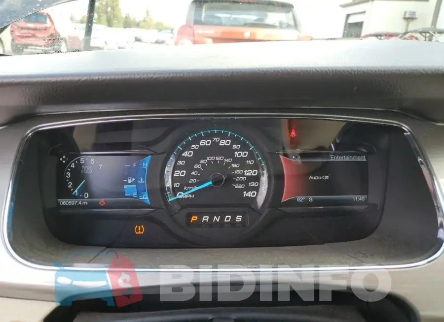 1FAHP2E82GG105266 Photo# 9