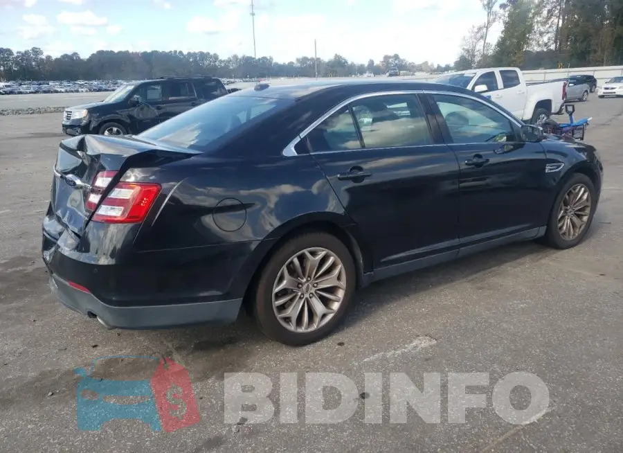 1FAHP2F83FG136233 Photo# 3