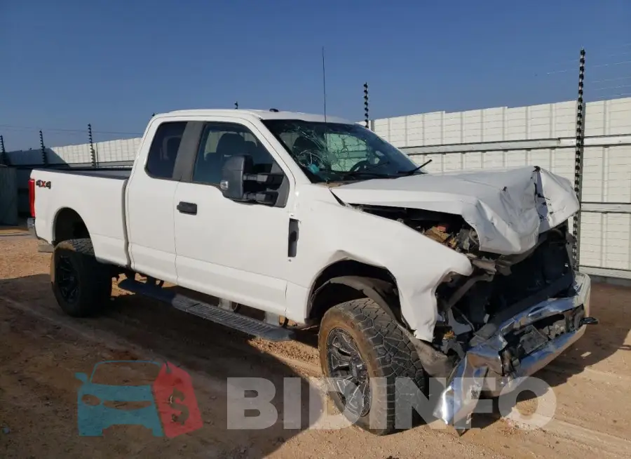 1FT7X2B69HED20164 Photo# 4