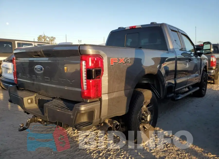 1FT8X3BT9PED93128 Photo# 10