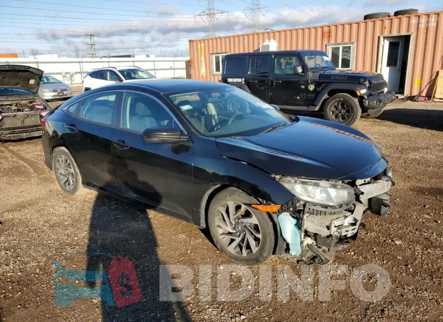 19XFC2F79GE068512 Photo# 4