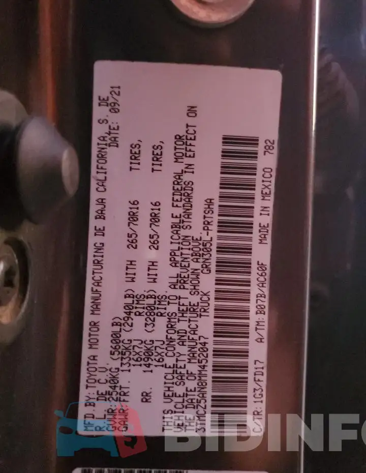 3TMCZ5AN8MM452047 Photo# 12