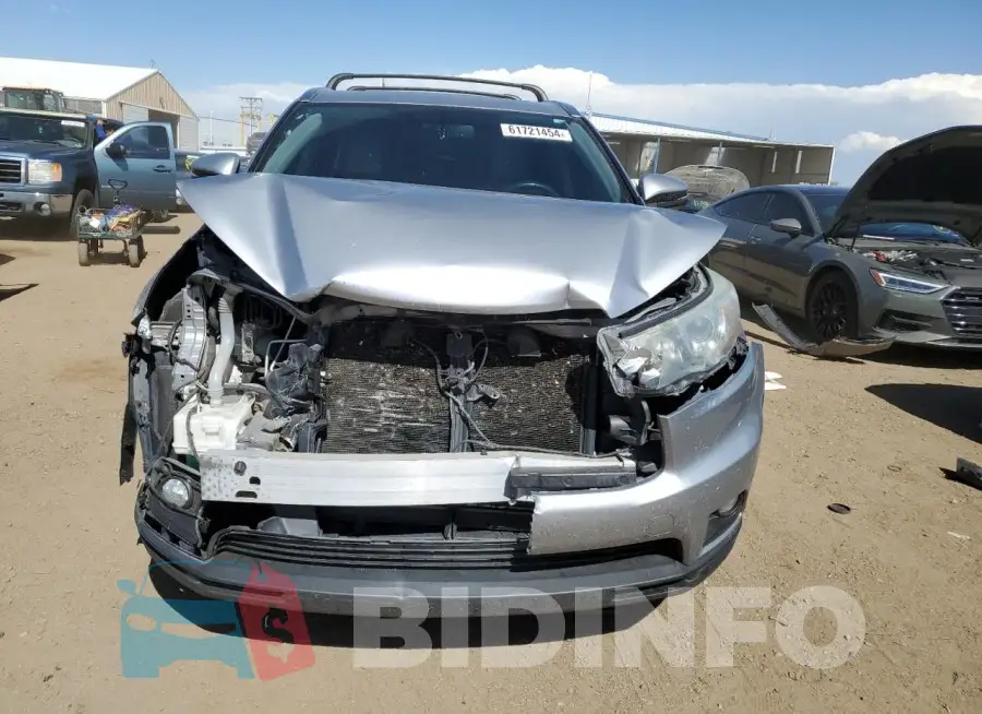 5TDJKRFH3FS141828 Photo# 5