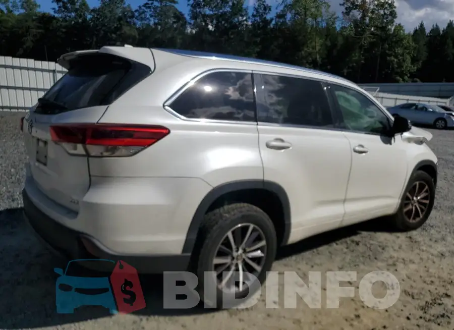5TDKZRFH1JS538754 Photo# 3