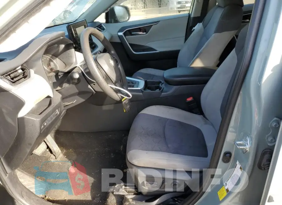 JTMW1RFV2MD070306 Photo# 7