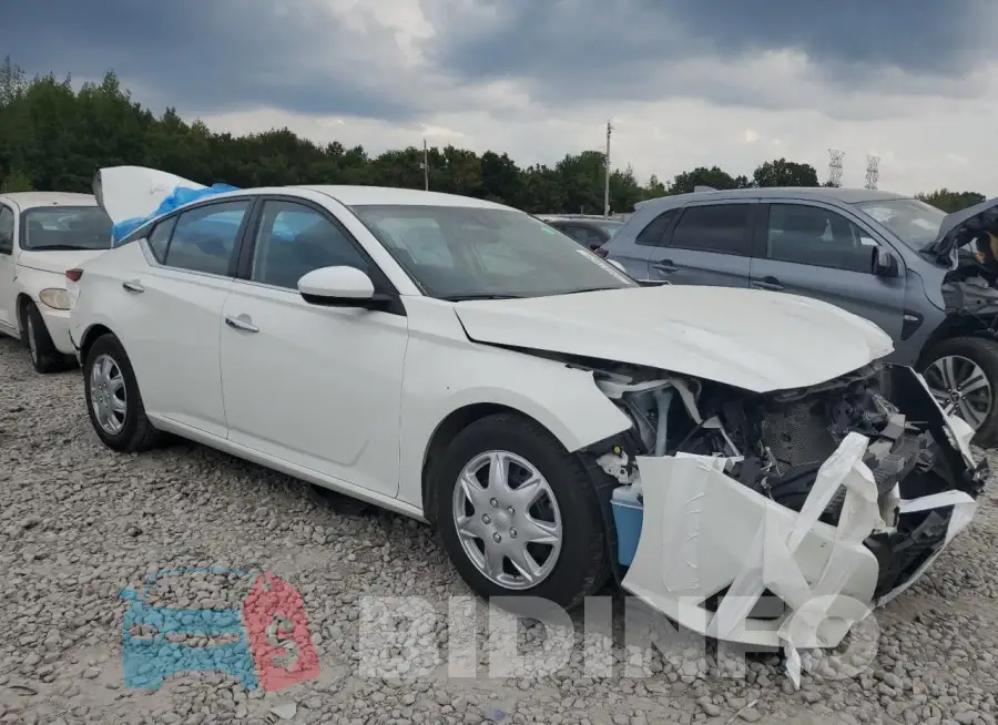 1N4BL4BV1NN352729 Photo# 4