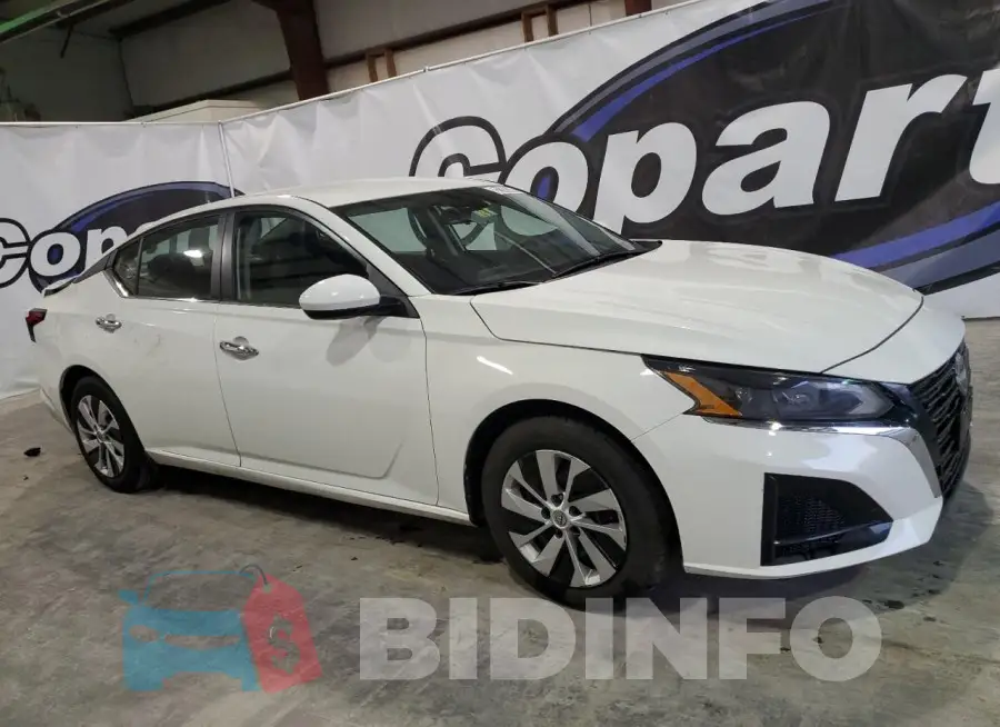 1N4BL4BV1PN384194 Photo# 4