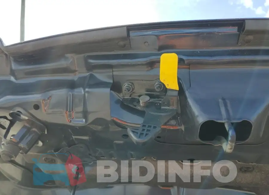 1N4BZ1CV0MC556041 Photo# 10