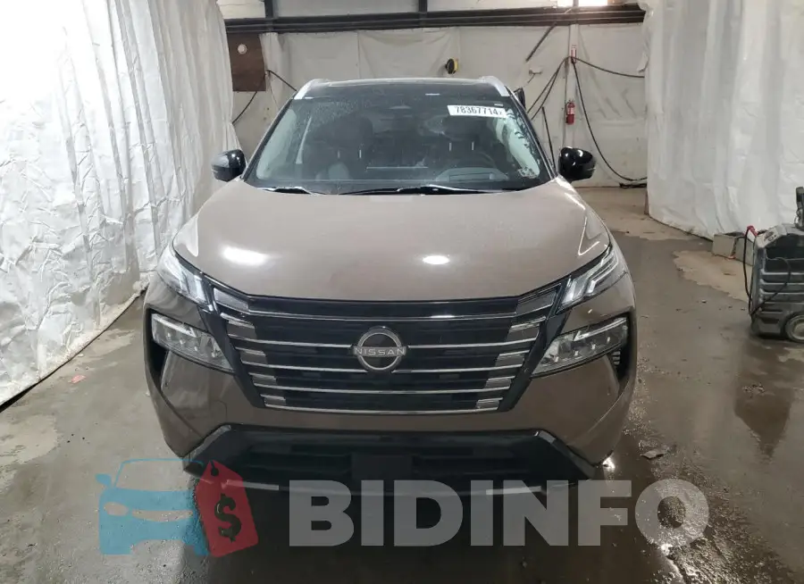JN8BT3DD8RW450363 Photo# 5